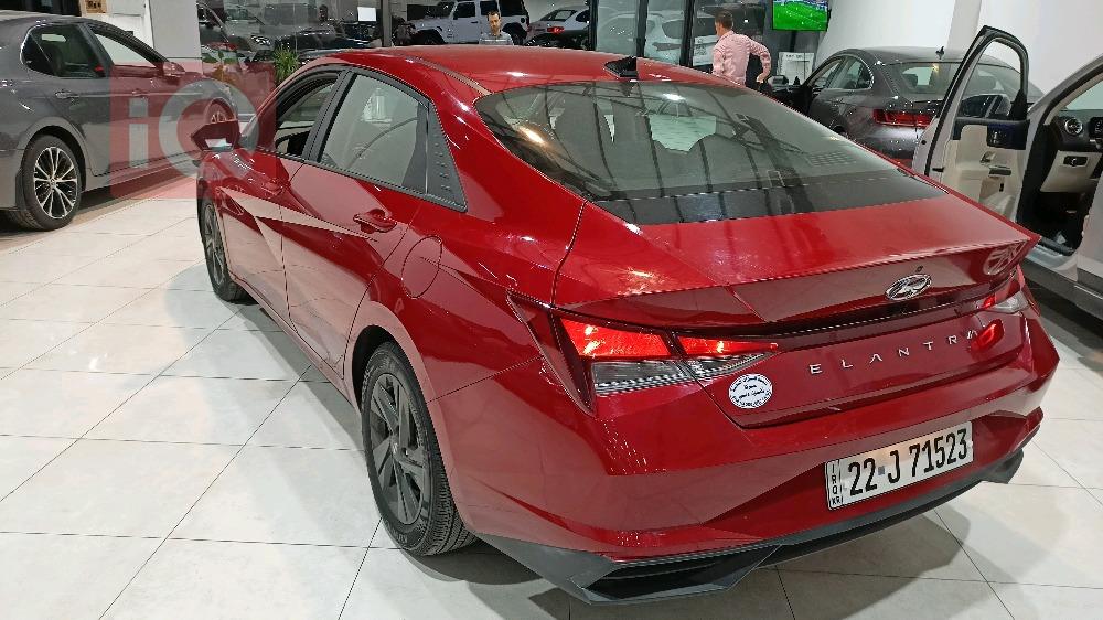 هیوندای ئەلەنترا